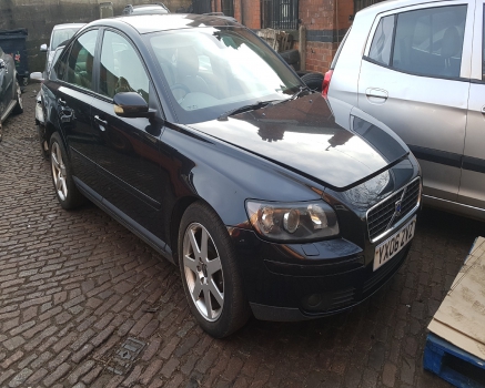 VOLVO S40 SE D E4 4 DOHC 2005-2012 BREAKING FOR SPARES  2005,2006,2007,2008,2009,2010,2011,2012      Used