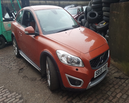 VOLVO C30 D SE E4 4 DOHC 2006-2012 BREAKING FOR SPARES  2006,2007,2008,2009,2010,2011,2012      Used