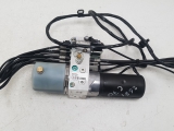 VOLVO C70 T5 SE LUXURY E4 5 DOHC HYDRAULIC ROOF PUMP 9466628, 09466628, P156171600, 9212735V 2006-2007 2006,2007VOLVO C70 2006-2012 HYDRAULIC ROOF PUMP MOTOR 9466628  9466628, 09466628, P156171600, 9212735V     GOOD