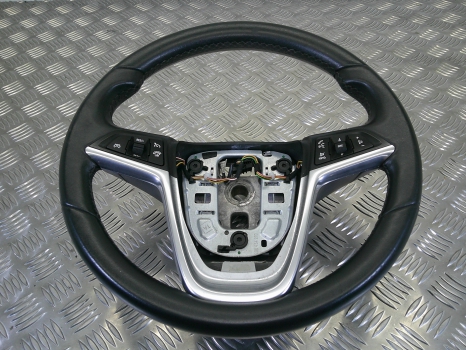 VAUXHALL ASTRA 5 DOOR 2009-2015 STEERING WHEEL (LEATHER)