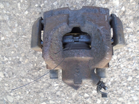 BMW 120D 2008-2013 1995 CALIPER (FRONT PASSENGER SIDE)