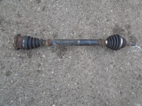 VW POLO 1994-1999 DRIVESHAFT - DRIVER FRONT (AUTO)