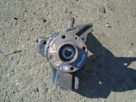 FIAT PUNTO 2003-2006 FRONT HUB ASSEMBLY (DRIVER SIDE) (NON ABS TYPE)