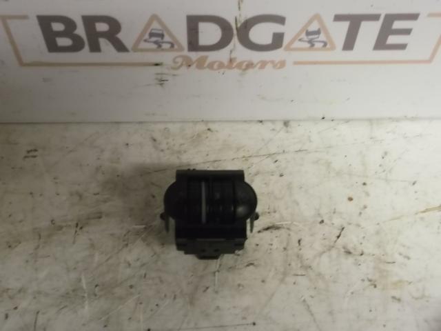 VOLKSWAGEN PASSAT 1996-2000 HEADLIGHT ADJUSTER SWITCH