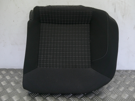 VOLKSWAGEN POLO SE 2014-2017 REAR SEAT BASE (PASSENGER SIDE)