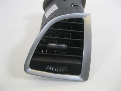 VAUXHALL ASTRA J 2009-2015 OUTER AIR VENT (PASSENGER SIDE)