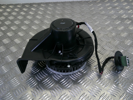SEAT IBIZA SE 2009-2014 HEATER BLOWER MOTOR AND RESISTOR