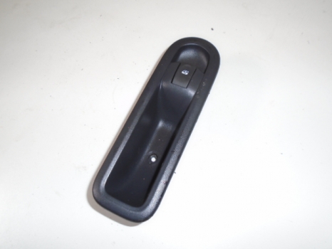 RENAULT TWINGO 2007-2011 ELECTRIC WINDOW SWITCH (FRONT PASSENGER SIDE)