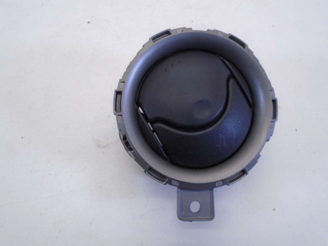 NISSAN MICRA 2012-2016 FRONT AIR VENT