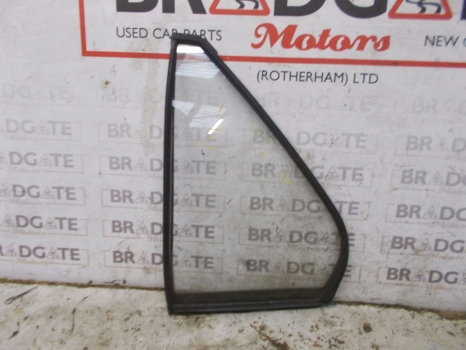 NISSAN SUNNY SALOON 1987-1991 QUARTER WINDOW (REAR PASSENGER SIDE)