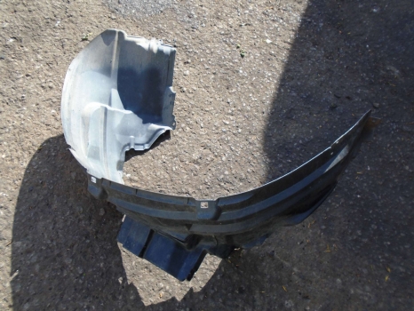 NISSAN X-TRAIL 2003-2007 INNER WING/ARCH LINER (FRONT DRIVER SIDE)