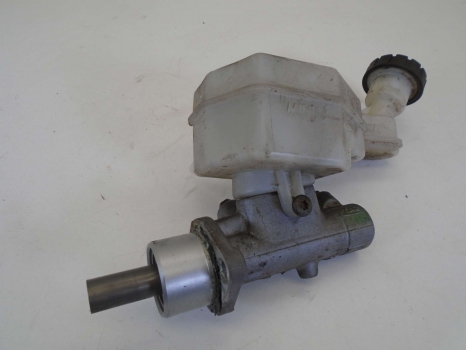 NISSAN NOTE SE 2006-2008 1386 BRAKE MASTER CYLINDER