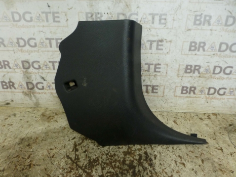 NISSAN NOTE E11 2006-2009 FRONT KICK PANEL (DRIVER SIDE)