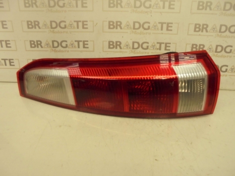 VAUXHALL MERIVA 2003-2006 REAR/TAIL LIGHT (DRIVER SIDE)