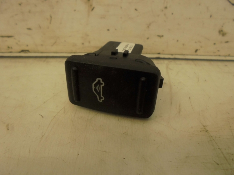 FORD FOCUS 2008-2012 ALARM SWITCH BUTTON