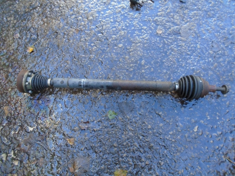 SEAT ALTEA SE 2009-2015 1598 DRIVESHAFT - DRIVER FRONT (ABS)