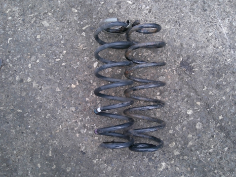 PEUGEOT 3008 2008-2012 PAIR OF COIL SPRINGS (REAR)
