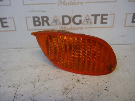 FORD FOCUS 1998-2004 BUMPER INDICATOR (DRIVER SIDE FRONT)