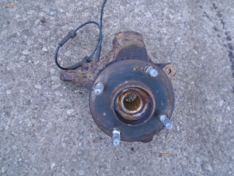FORD KA 1996-2008 FRONT HUB ASSEMBLY (DRIVER SIDE) (ABS TYPE)