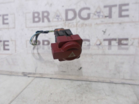 CITROEN C4 COUPE 2004-2008 HAZARD SWITCH