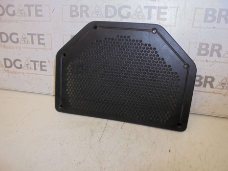 BMW 1 SERIES E87 2004-2007 FRONT SPEAKER COVER