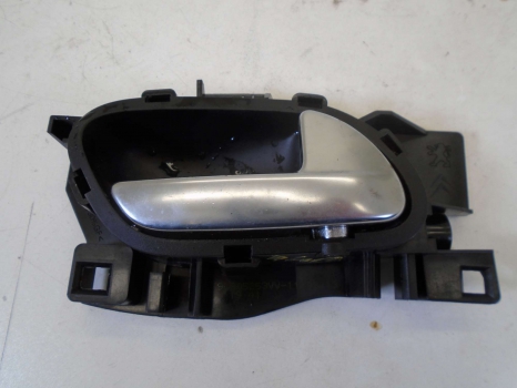 PEUGEOT 208 2012-2019 DOOR HANDLE - INTERIOR (DRIVER SIDE) 