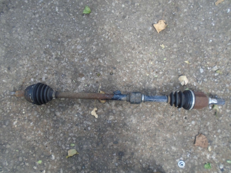 NISSAN NOTE SE 2006-2008 1386 DRIVESHAFT - DRIVER FRONT (ABS)