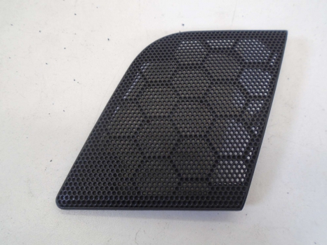 AUDI A2 2000-2005 TWEETER COVER (DRIVER SIDE)