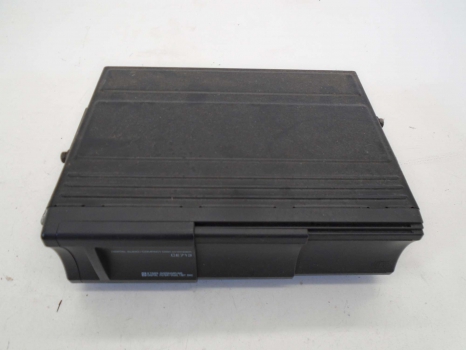 NISSAN ALMERA SE 5 DOOR 2000-2006 CD CHANGER