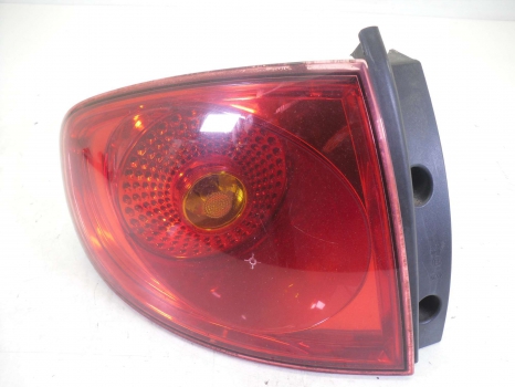 SEAT ALTEA SE 2009-2015 REAR/TAIL LIGHT (PASSENGER SIDE)