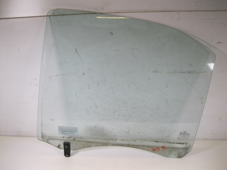 KIA SORENTO CRDI XE 2002-2006 2.5 DOOR WINDOW (REAR PASSENGER SIDE)