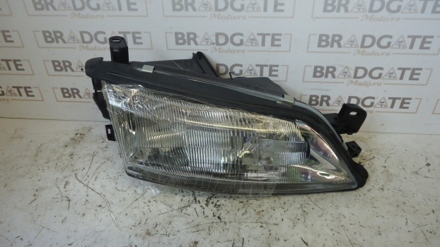 VAUXHALL VECTRA MK3 HATCHBACK 1996-1998 HEADLIGHT/HEADLAMP (DRIVER SIDE)