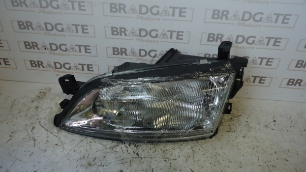 VAUXHALL VECTRA MK3 HATCHBACK 1996-1998 HEADLIGHT/HEADLAMP (PASSENGER SIDE)