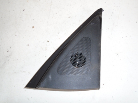 HYUNDAI I30 COMFORT CRDI 2007-2012 FRONT TWEETER AND COVER (DRIVER SIDE)
