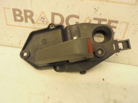 FIAT PANDA 2004-2011 DOOR HANDLE - INTERIOR (FRONT DRIVER SIDE) 