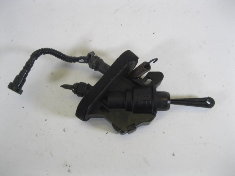 FORD FIESTA 5 DOOR 2002-2008 1.4 CLUTCH MASTER CYLINDER