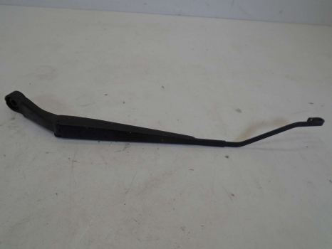 NISSAN NOTE 2006-2010 1386 FRONT WIPER ARM (DRIVER SIDE)