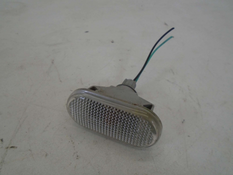 NISSAN NOTE 2006-2010 SIDE REPEATER