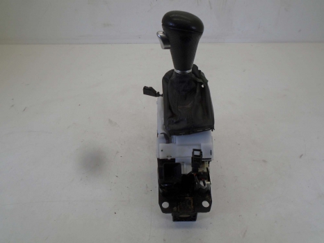 AUDI Q7 QUATTRO 2007-2015 GEAR STICK (AUTOMATIC)