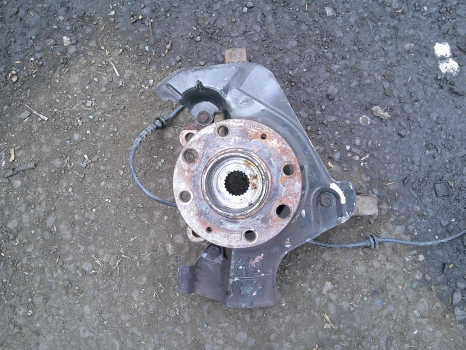 VAUXHALL ADAM 2012-2019 STUB AXLE - PASSENGER FRONT (ABS TYPE)