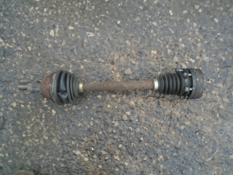 VOLKSWAGEN POLO E 4 SOHC HATCHBACK 3 Door 1999-2001 999 DRIVESHAFT - PASSENGER FRONT (ABS)