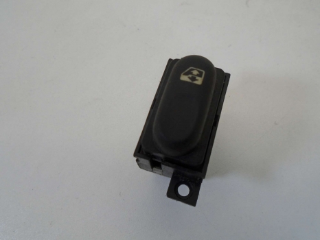 RENAULT LAGUNA 1998-2001 ELECTRIC WINDOW SWITCH (FRONT PASSENGER SIDE)