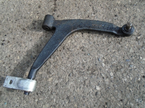 CITROEN XSARA PICASSO EXCLUSIVE 2005-2011 1560 LOWER ARM/WISHBONE (FRONT DRIVER SIDE)