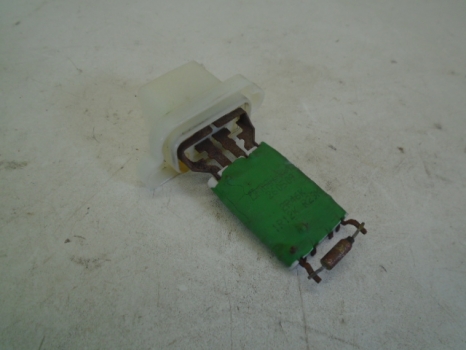 FORD FIESTA STYLE E5 4 DOHC HATCHBACK 3 Door 2008-2017 1242 HEATER RESISTOR