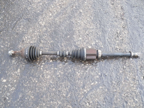 NISSAN JUKE TEKNA 2010-2015 1461 DRIVESHAFT - DRIVER FRONT (ABS)