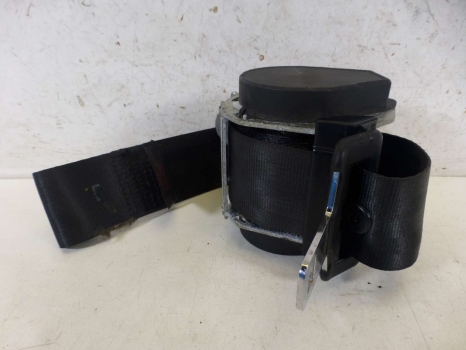 PEUGEOT 307 CC 2003-2008 SEAT BELT - REAR (DRIVER AND PASSENGER SIDE)