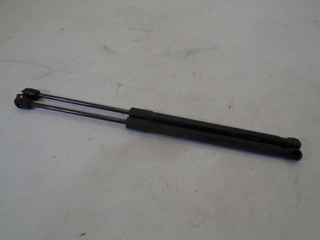VOLKSWAGEN SCIROCCO 2008-2019 TAILGATE STRUTS (PAIR)