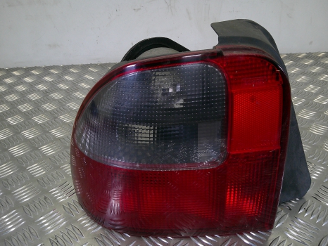 ROVER 400/414/416 HATCHBACK 1995-2000 REAR/TAIL LIGHT (PASSENGER SIDE)