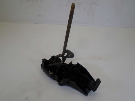 FORD FIESTA 5 DOOR 2002-2008 1388 GEAR STICK