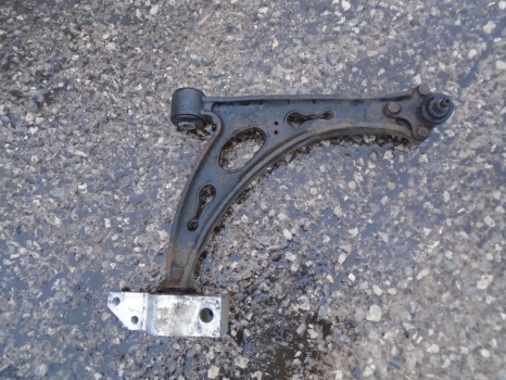 VOLKSWAGEN GOLF 5 DOOR 2004-2008 1896 LOWER ARM/WISHBONE (FRONT DRIVER SIDE)